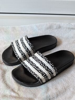 Adidas Women's Adilette Slides 7 Black Polka Dot Shower Sandals Striped Size 6